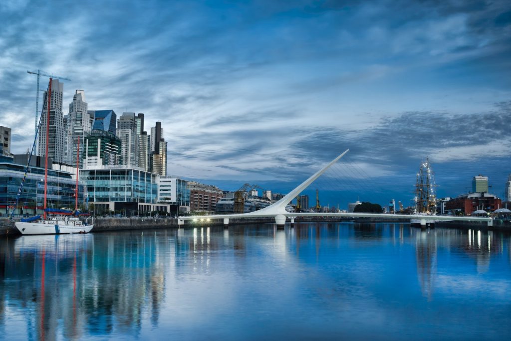 Chuyển phát nhanh đi Argentina giá rẻ