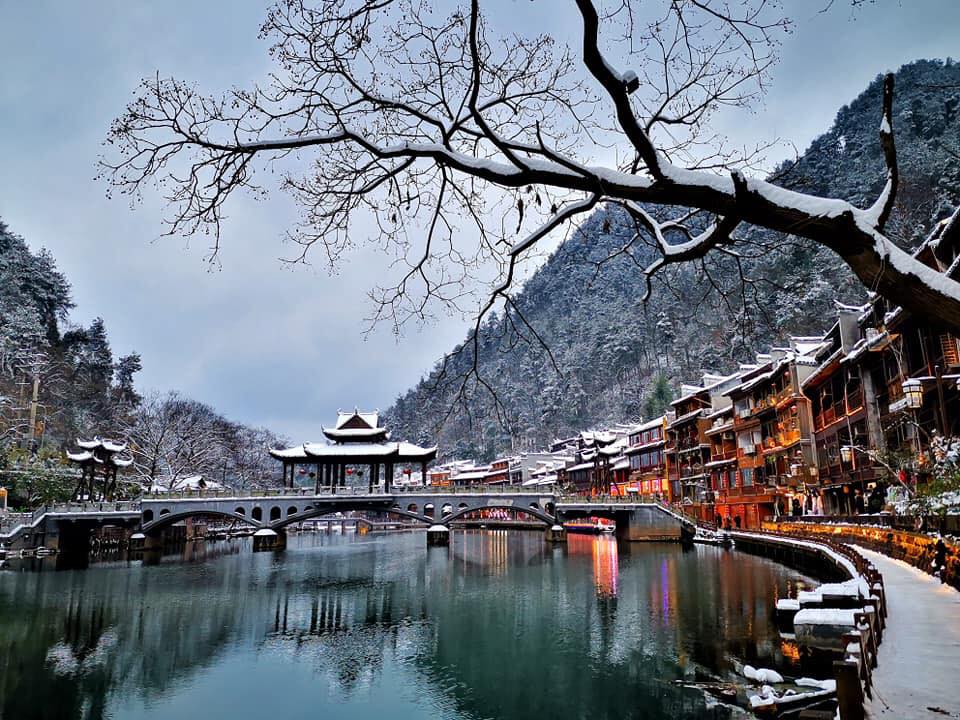 chuyen-phat-nhanh-hang-hoa-tu-bac-lieu-di-trung-quoc